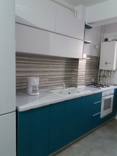 Garsoniera - Zona Compozitori - Mobilata/Utilata - Loc Parcare Si Boxa