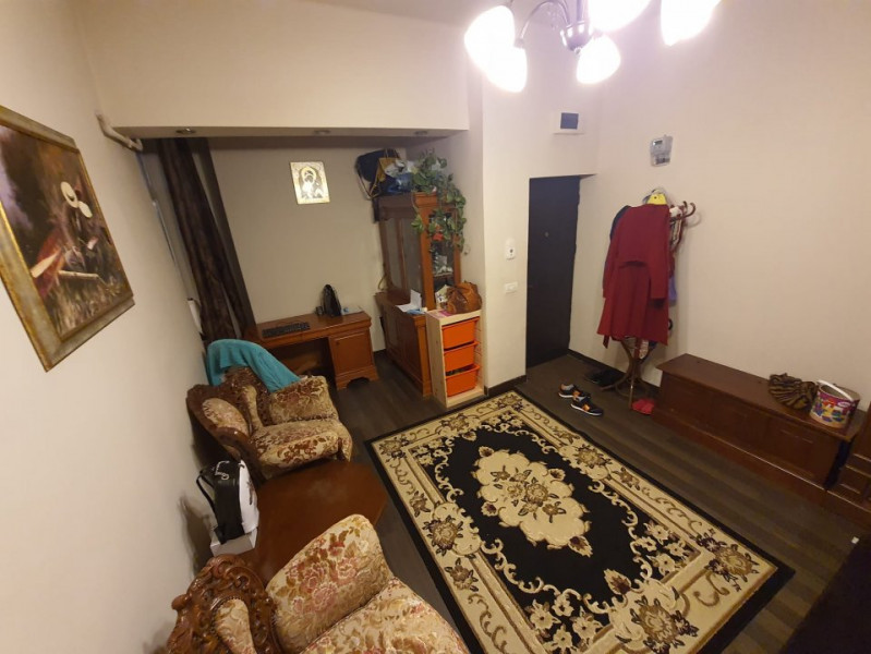 ULTRACENTRAL - Apartament cu 2 camere etaj 2 centrala gaze