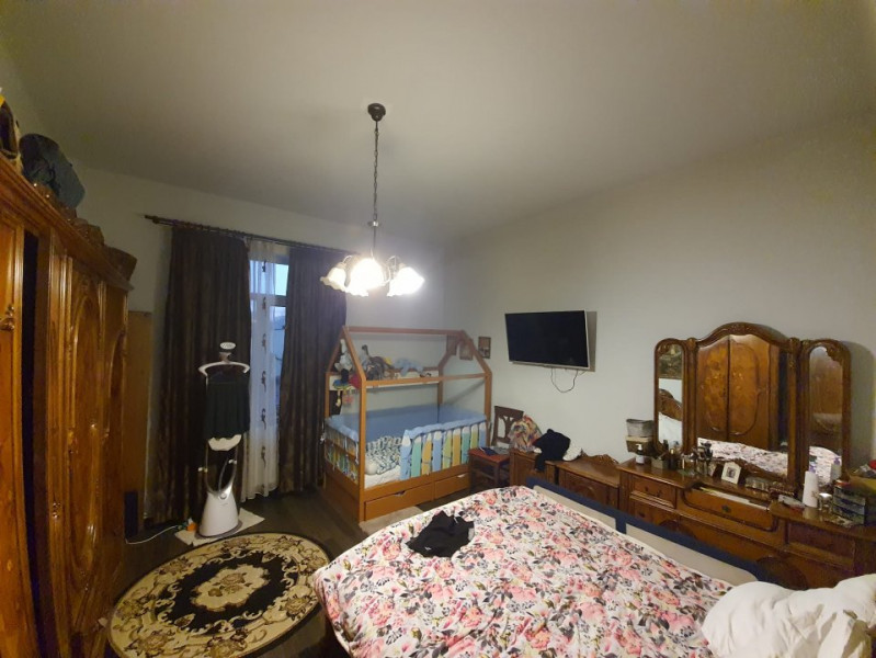 ULTRACENTRAL - Apartament cu 2 camere etaj 2 centrala gaze