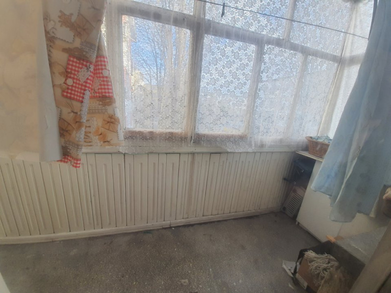 Apartament 3 Camere - Zona Tomis Nord - Etaj 3 - Gaze La Usa