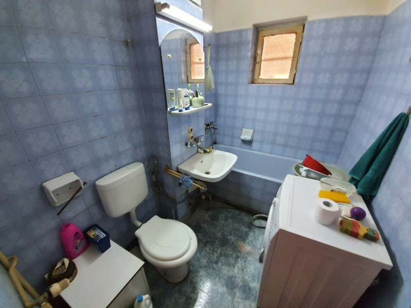 Apartament 3 Camere - Zona Tomis Nord - Etaj 3 - Gaze La Usa