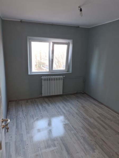 Apartament 3 Camere - Zona Far - Complet Renovat
