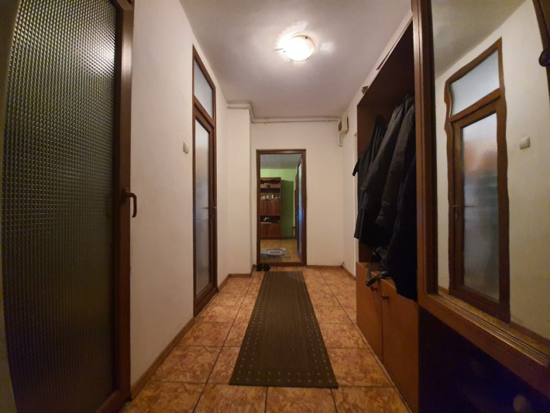 Apartament 2 Camere - Zona Pod Butelii - Centrala Pe Gaze