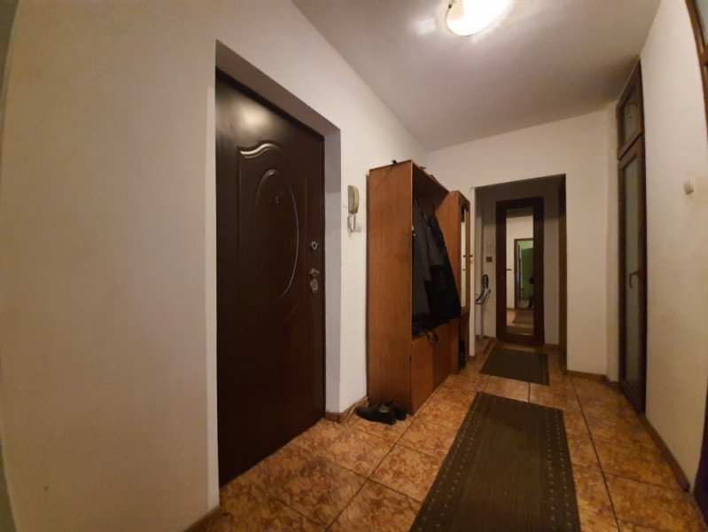 Apartament 2 Camere - Zona Pod Butelii - Centrala Pe Gaze