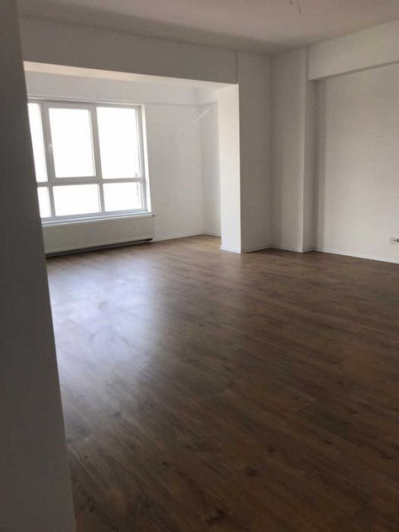 Apartament 3 Camere - Tomis Nord - La Cheie - Centrala Pe Gaze