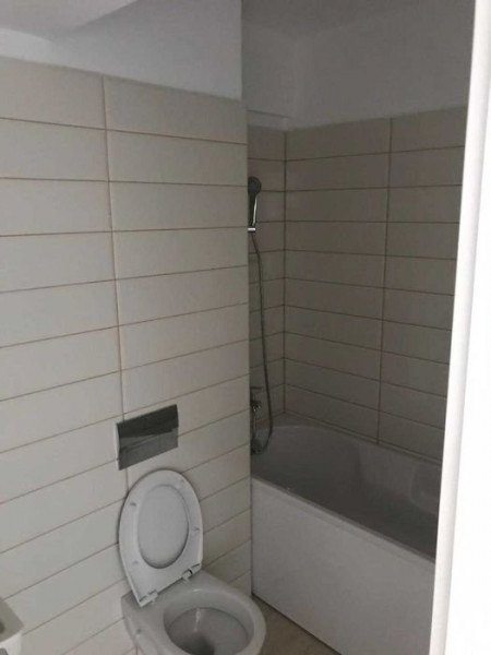 Apartament 3 Camere - Tomis Nord - La Cheie - Centrala Pe Gaze