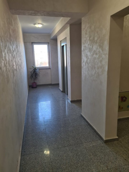 Apartament 3 Camere - Tomis Nord - Mobilat/Utilat - Garaj