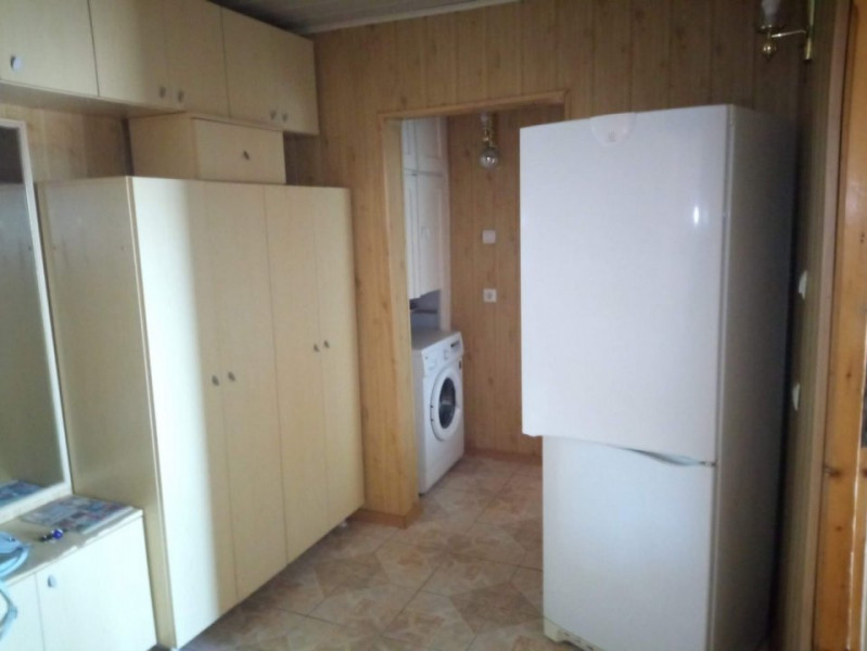 Apartament 2 Camere Decomandate - Zona Tomis 3 - Etaj 4 