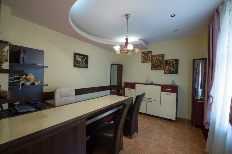 Casa 3 Camere - Zona Tomis Mall - Terasa - Partial Mobilata