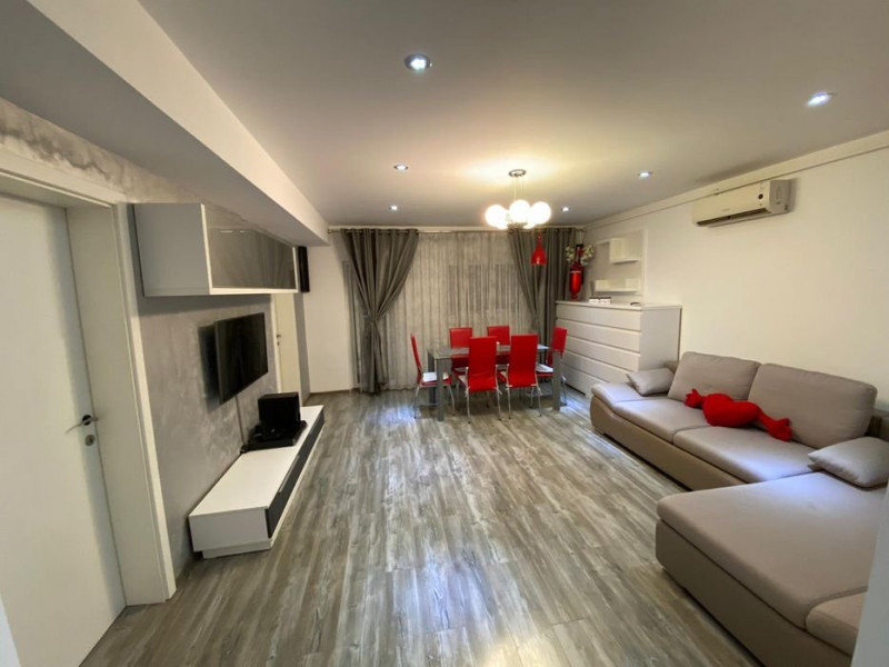 Apartament 3 Camere - Vivo - Mobilat Complet - Loc Parcare
