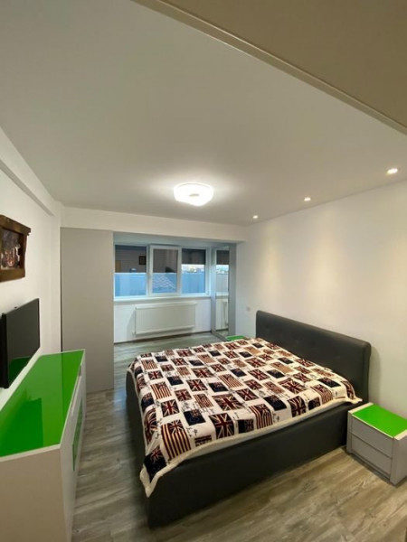 Apartament 3 Camere - Vivo - Mobilat Complet - Loc Parcare