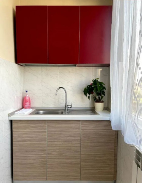 Apartament 3 Camere - Zona CET - Renovat - Mobilat Complet