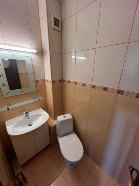 Apartament 3 Camere - Anda - Renovat - Gaze La Scara