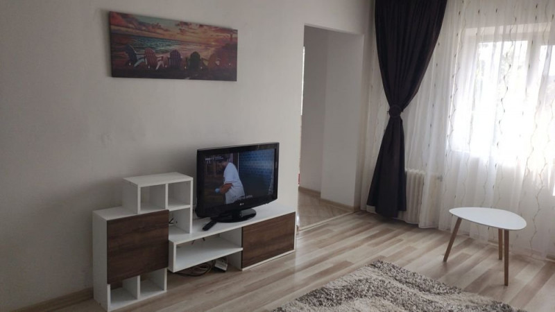 Apartament 2 Camere Transformat in 3 - Inel 2 - Mobilat Complet
