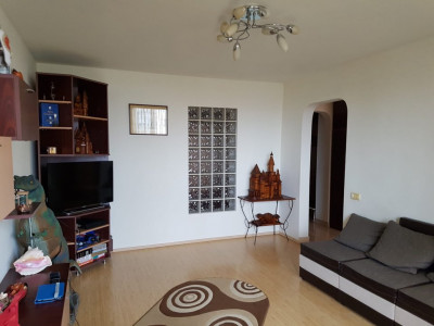 Apartament 3 Camere - Tomis III - Mobilat Complet - Boxa