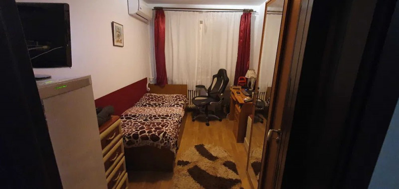 Apartament 3 Camere - Casa De Cultura - Imbunatatiri De Actualitate
