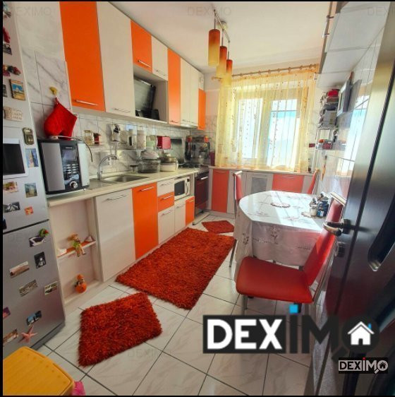 Apartament 2 Camere - Tomis Nord - Centrala pe Gaze - Loc de Parcare