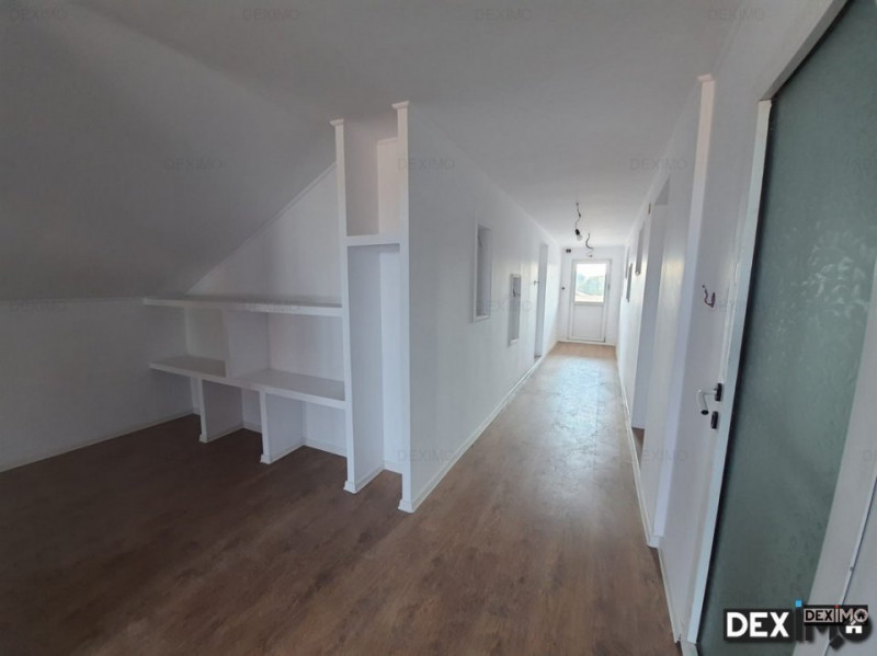 Vila 5 camere P+1+M - Agigea - Central - Garaj cu Rampa - Teren 375 mp