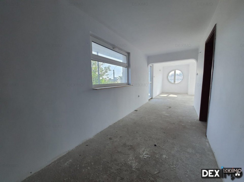 Vila 5 camere P+1+M - Agigea - Central - Garaj cu Rampa - Teren 375 mp