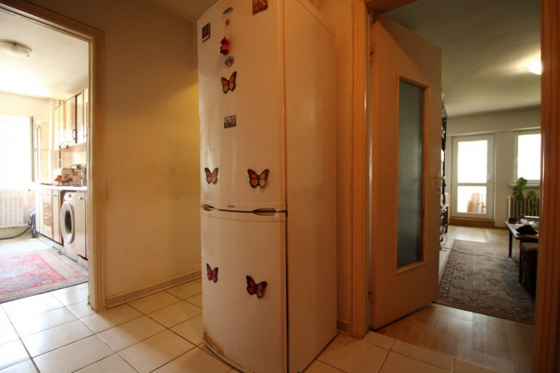  Apartament 2 Camere Decomandate - Spitalul Judetean - Etaj 3