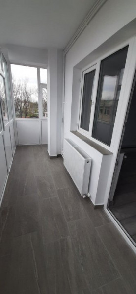Apartament 2 Camere Decomandate - Zona Anda - Renovat - Gaze