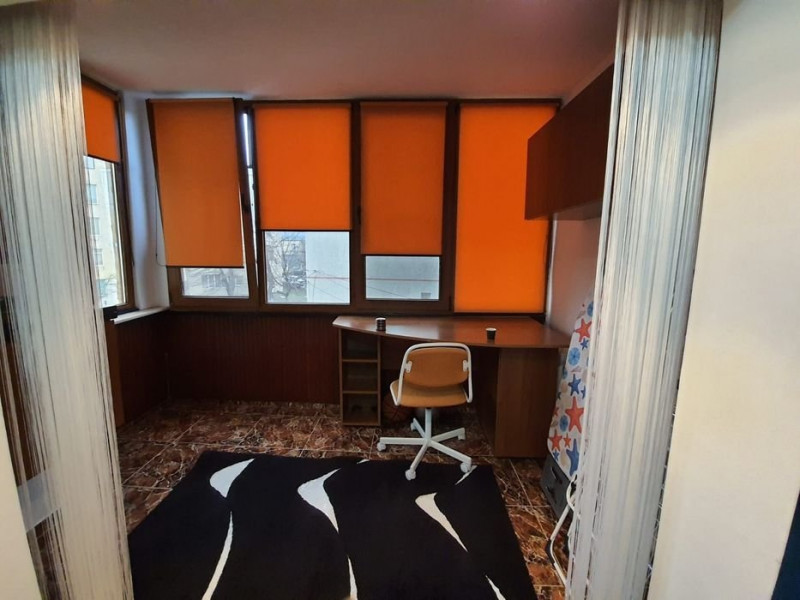 Apartament 3 Camere Decomandat - Zona Dacia - Etaj 2 - Mobilat/Utilat 