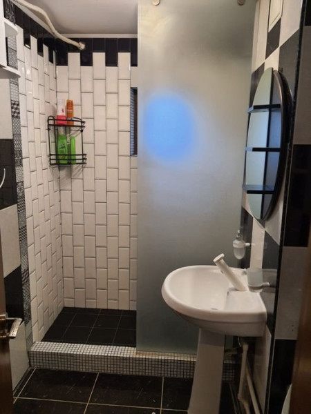 Apartament 3 Camere Decomandat - Zona Dacia - Etaj 2 - Mobilat/Utilat 