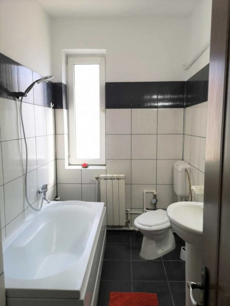 Apartament 3 Camere - Zona Ultracentrala - Gaze - Etaj 2 