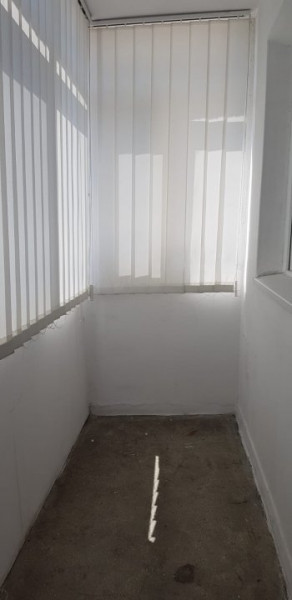Apartament 3 Camere Decomandate - Casa De Cultura - Etaj 2 - Gaze La Aragaz