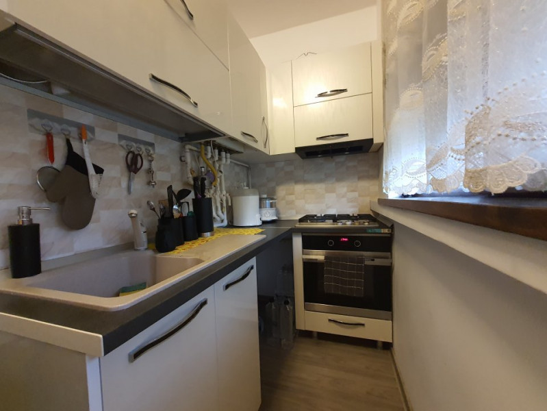 EXCLUSIV-TOMIS PLUS-Giratoriu-Apartament cu 3 camere mobilat lux etaj 1