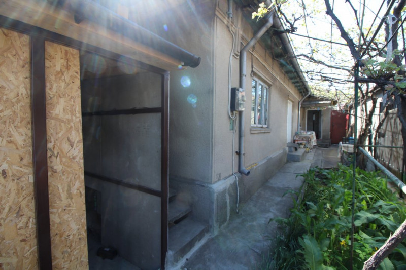 Casa 3 Camere - Zona Coiciu - Gaze - Necesita Renovare