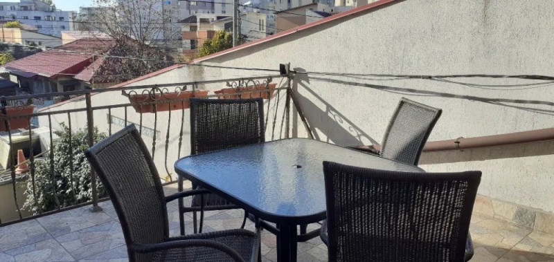 Apartament 4 camere In Vila - Centru - Centrala Proprie- Mobilat complet 
