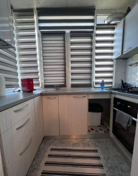 Apartament 2 Camere Transformat In 3  - Far - Mobilat Lux - Gaze