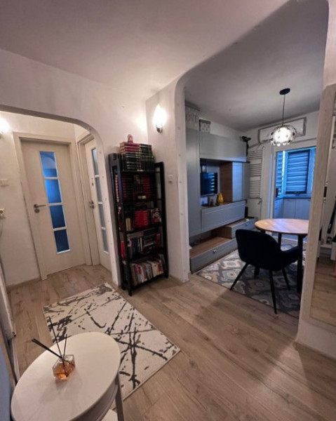 Apartament 2 Camere Transformat In 3  - Far - Mobilat Lux - Gaze