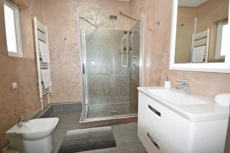 Apartament 3 Camere - 170 MP - Ultracentral - Sala Sporturilor- Mobilat Complet