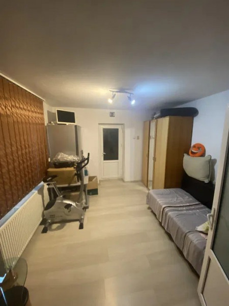 Casa 4 Camere - Bratianu - Mobilata - Centrala Pe Gaze