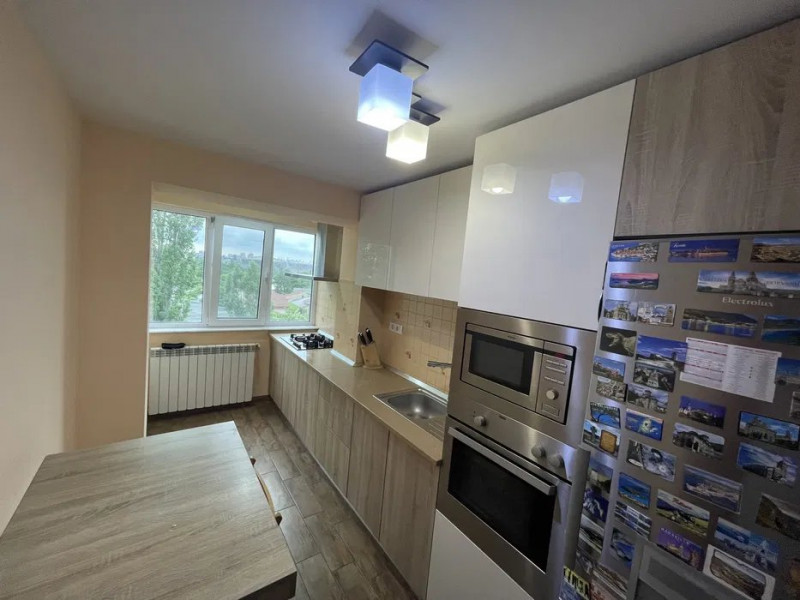 Apartament 3 Camere - Abator - Ultrafinisat - Mobilat - Centrala Gaze