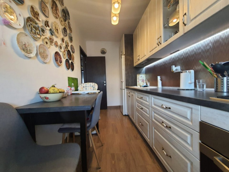 Apartament 3 Camere - Tomis Plus - Ultrafinisat - Boxa - Loc Parcare