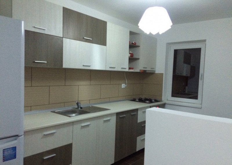 Apartament 3 Camere - Tomis 3 - Mobilat Complet - Centrala Gaze
