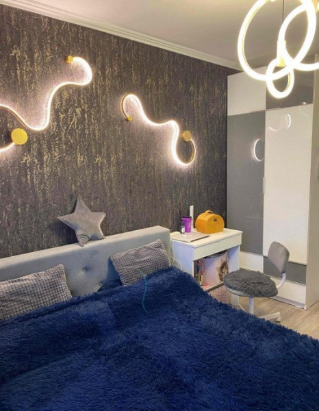 Apartament 4 Camere - CET - Renovat - Mobilat LUX - Centrala Gaze