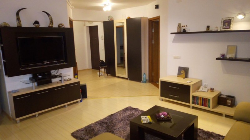Apartament 3 Camere - Euromaterna - Bloc Nou - Loc Parcare