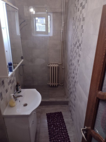 Apartament 2 Camere Semidecomandate - Zona Tomis Nord - Mobilat/Utilat