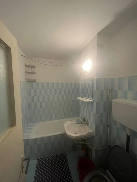 Apartament 2 Camere - Tomis Nord - Clasic - Gaze Pe Scara