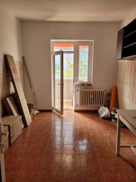 Apartament 2 Camere Decomandate - 64 MP - CET - Stare Buna