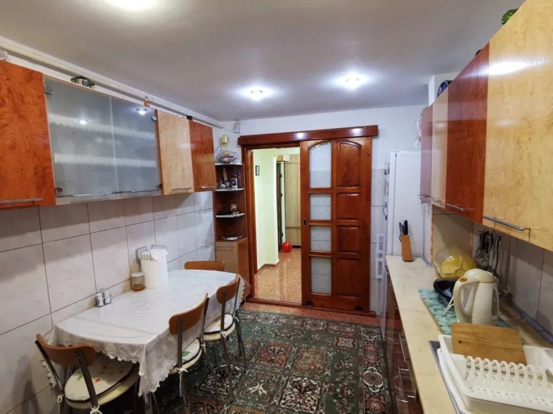 Apartament 3 Camere - Inel II - Marvimex - Etaj 1 - Mobilat  - Centrala Gaze