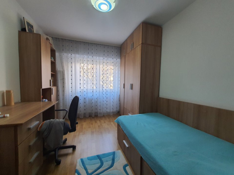 Apartament 3 Camere - Inel II - Marvimex - Etaj 1 - Mobilat  - Centrala Gaze