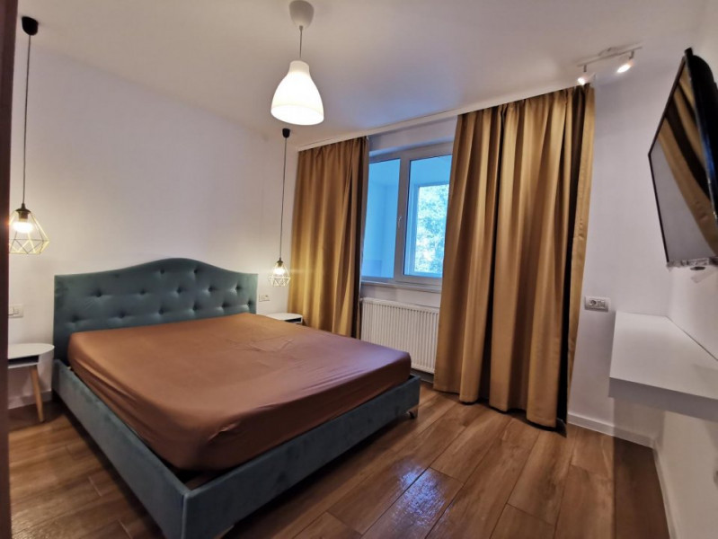 Apartament 2 Camere Decomandate - Zona Tomis 1 - Mobilat/Utilat - Negociabil