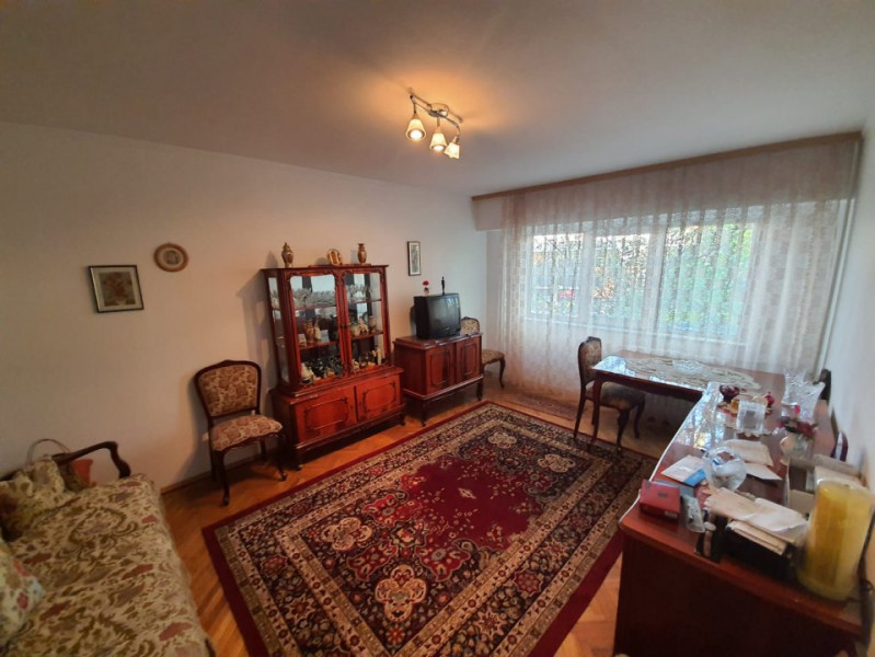 BROTACEI - Apartament cu 2 camere decomandat 59 mp gaze