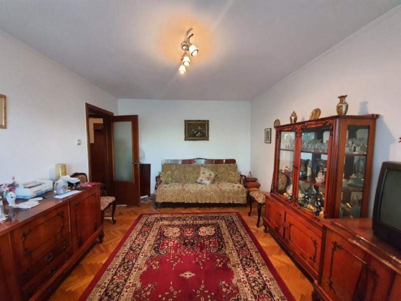 BROTACEI - Apartament cu 2 camere decomandat 59 mp gaze
