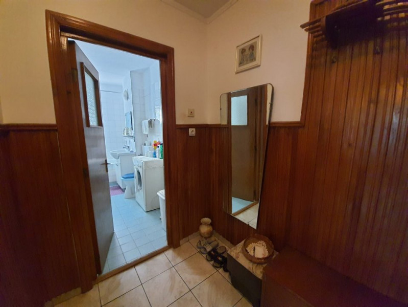 BROTACEI - Apartament cu 2 camere decomandat 59 mp gaze